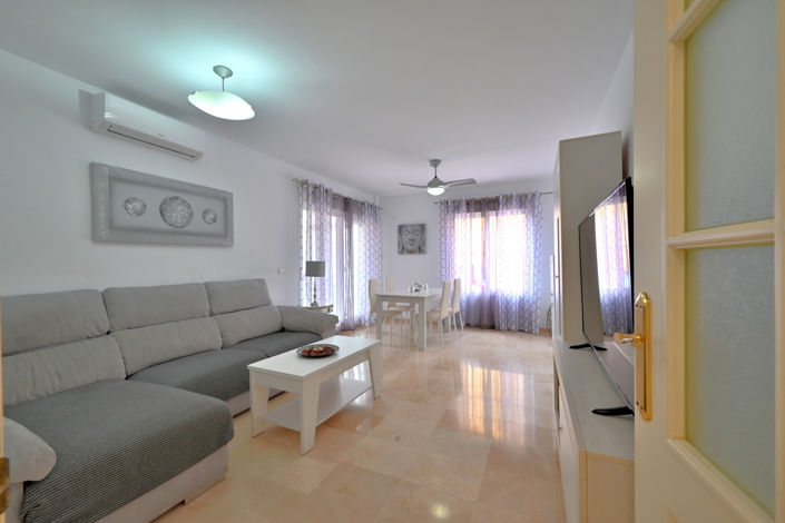 Image No.12-3 Bed Property for sale
