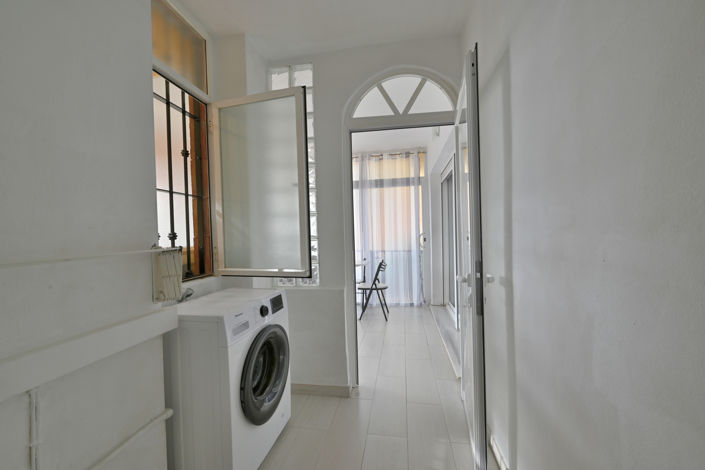 Image No.14-3 Bed Property for sale