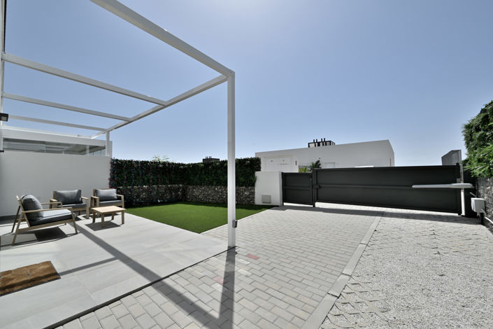 Image No.19-4 Bed House for sale