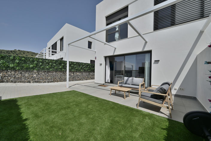 Image No.22-4 Bed House for sale