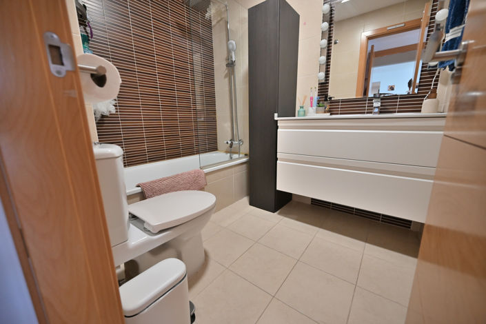 Image No.9-2 Bed Apartment for sale