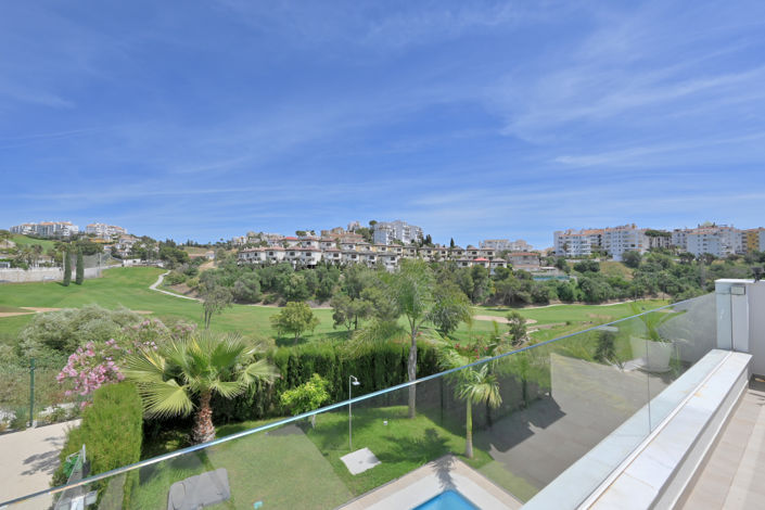 Image No.19-3 Bed Villa for sale