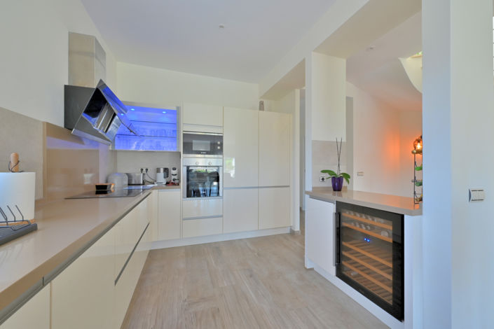 Image No.3-3 Bed Villa for sale