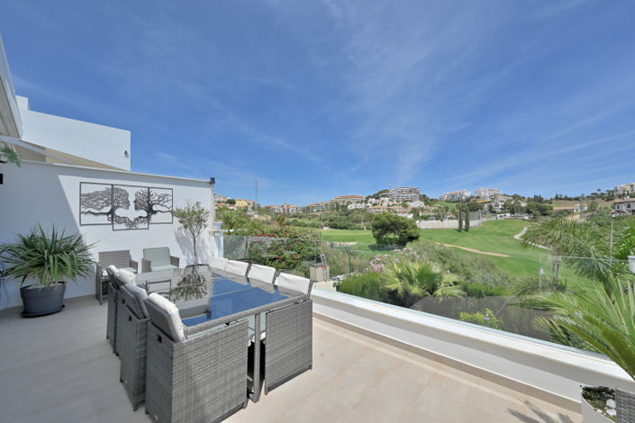 Image No.4-3 Bed Villa for sale