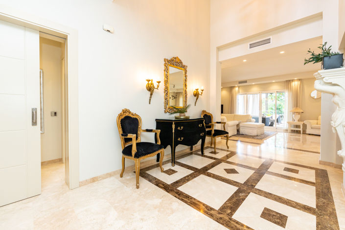 Image No.20-5 Bed Villa for sale