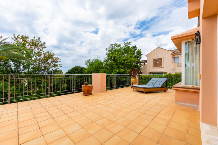 Image No.8-5 Bed Villa for sale