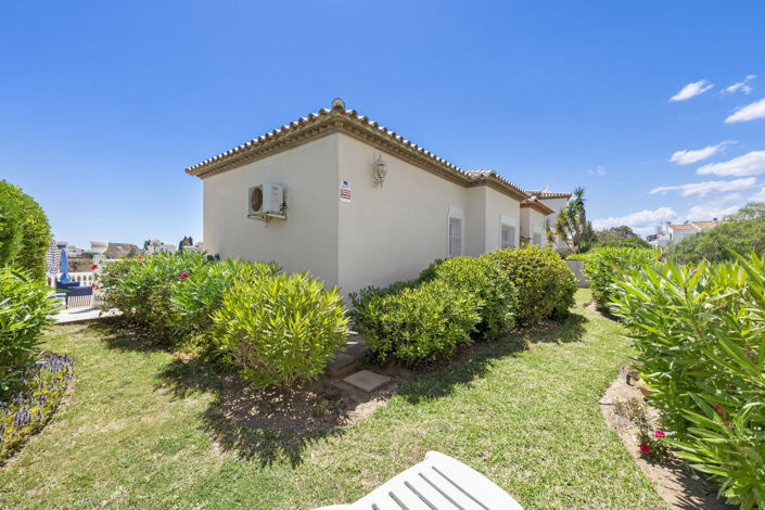 Image No.27-3 Bed Villa for sale