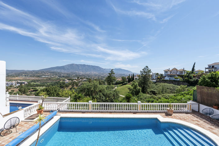 Image No.3-5 Bed Villa for sale