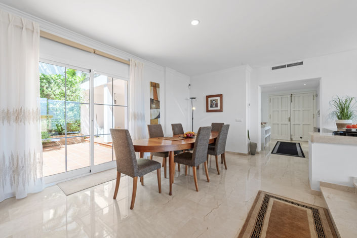 Image No.22-5 Bed Villa for sale