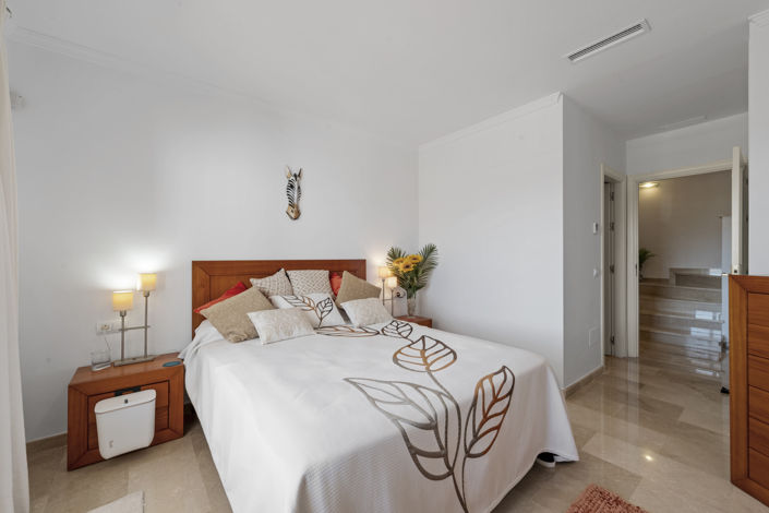 Image No.39-5 Bed Villa for sale