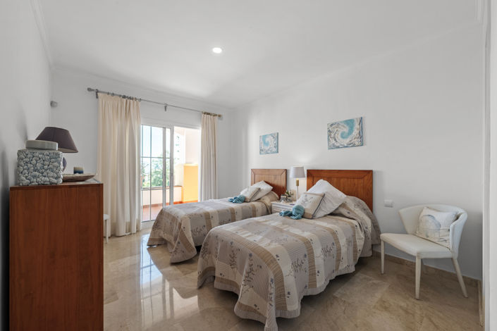 Image No.41-5 Bed Villa for sale