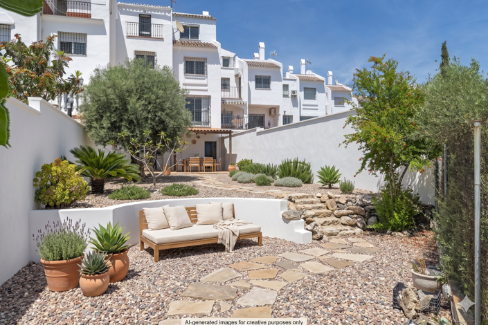 Image No.30-5 Bed Townhouse for sale