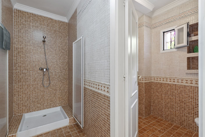 Image No.33-4 Bed Townhouse for sale
