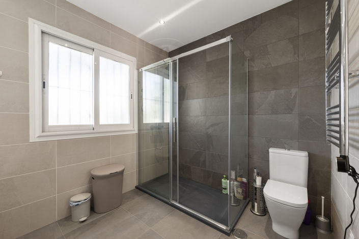 Image No.8-4 Bed Townhouse for sale
