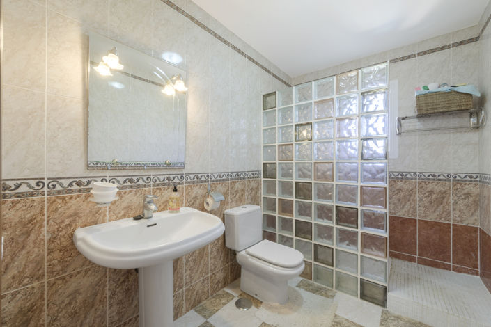 Image No.16-4 Bed Villa for sale