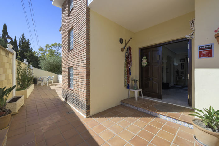 Image No.37-4 Bed Villa for sale