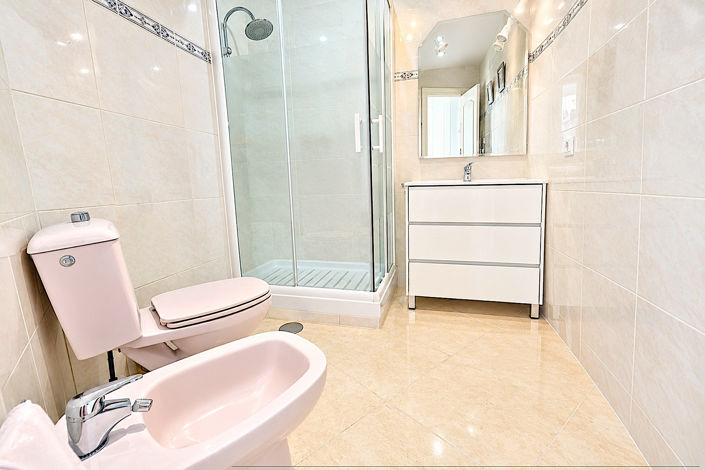 Image No.9-1 Bed Apartment for sale