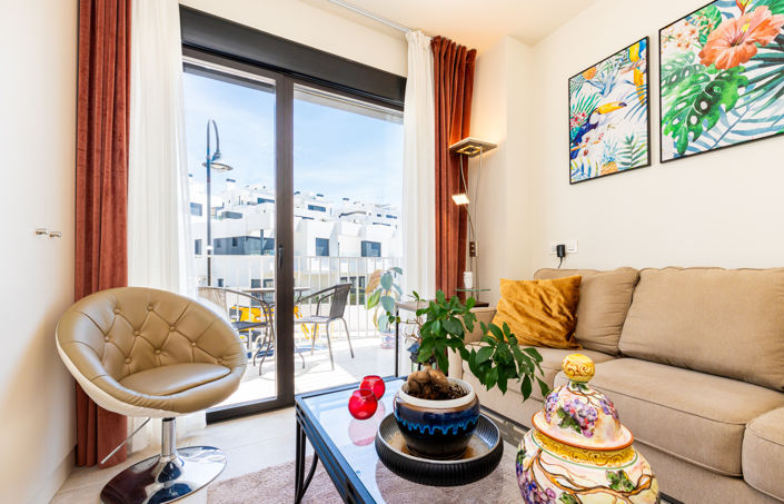 Image No.11-3 Bed Apartment for sale