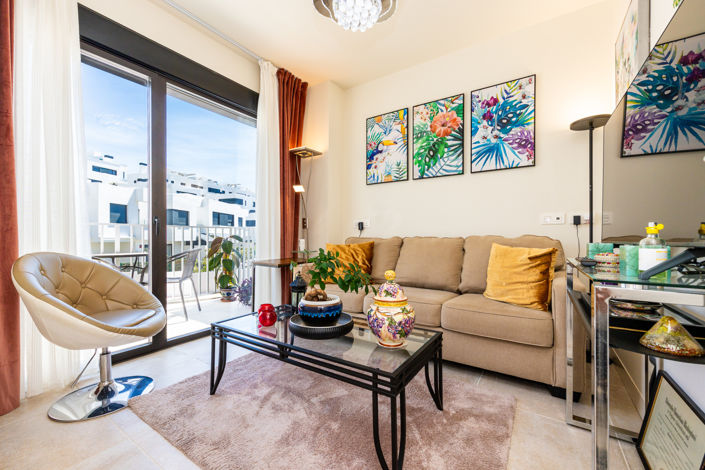 Image No.8-3 Bed Apartment for sale