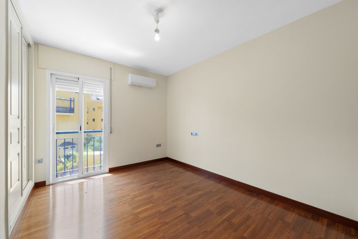 Image No.16-3 Bed Apartment for sale