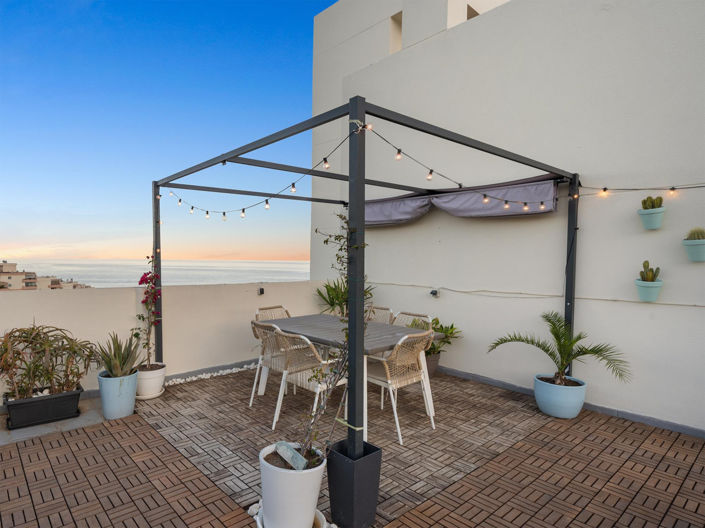 Image No.19-2 Bed Apartment for sale