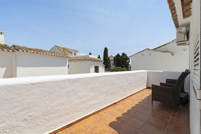 Image No.12-3 Bed Villa for sale
