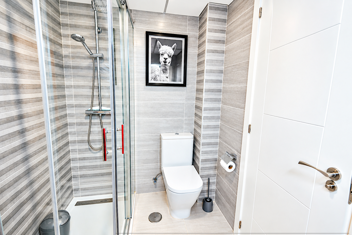 Image No.8-2 Bed Apartment for sale