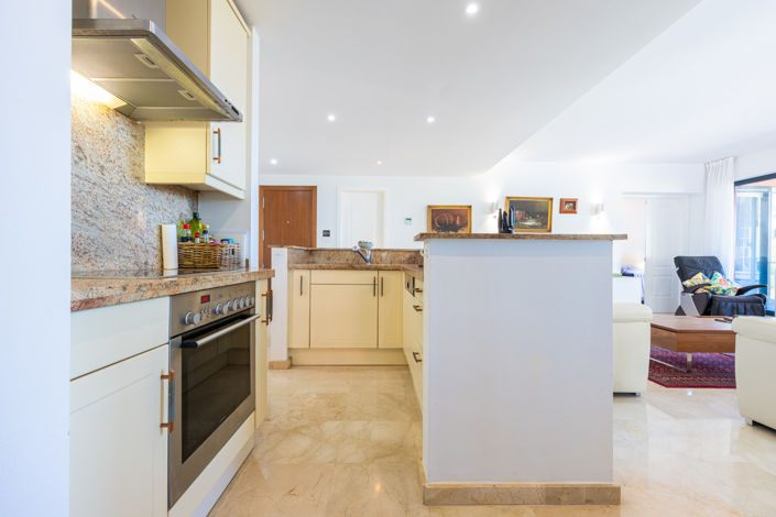 Image No.17-2 Bed Apartment for sale