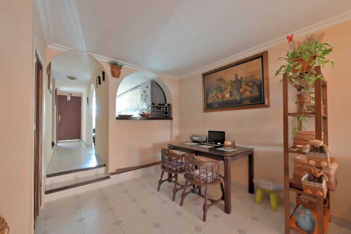 Image No.15-3 Bed Townhouse for sale