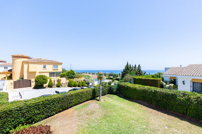 Image No.28-4 Bed Townhouse for sale
