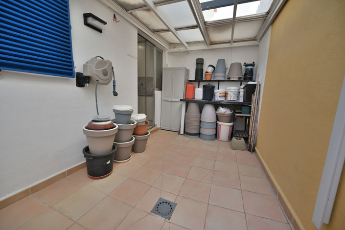 Image No.11-3 Bed Townhouse for sale