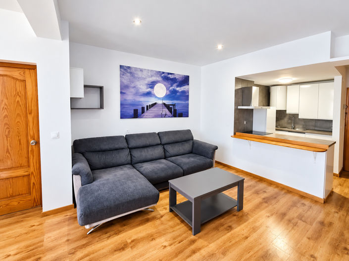 Image No.8-2 Bed Apartment for sale