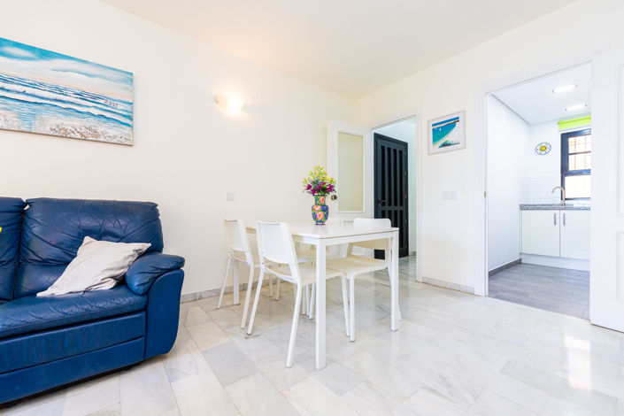 Image No.18-2 Bed Property for sale