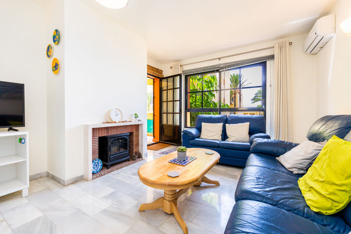 Image No.2-2 Bed Property for sale