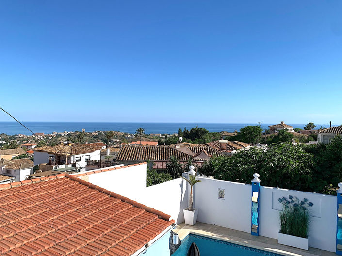 Image No.20-4 Bed House for sale