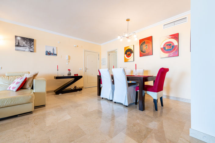 Image No.19-2 Bed Property for sale