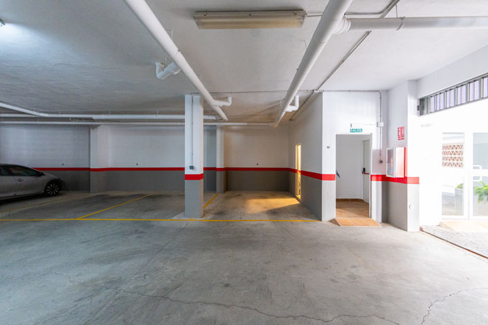 Image No.26-2 Bed Property for sale