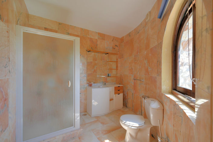 Image No.27-6 Bed Villa for sale