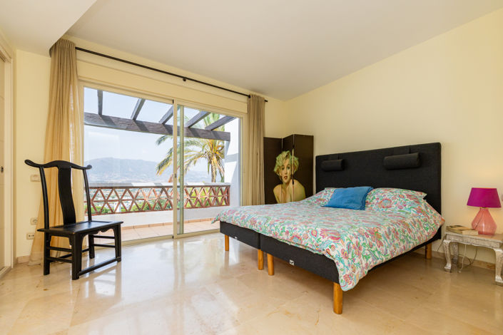 Image No.9-3 Bed Townhouse for sale