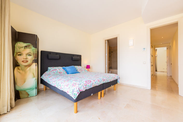 Image No.10-3 Bed Townhouse for sale