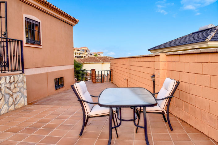 Image No.3-Villa de 3 chambres à vendre à Benalmadena