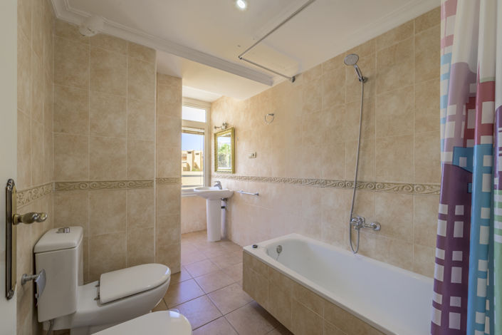 Image No.11-1 Bed Apartment for sale