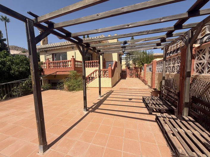 Image No.25-4 Bed Villa for sale