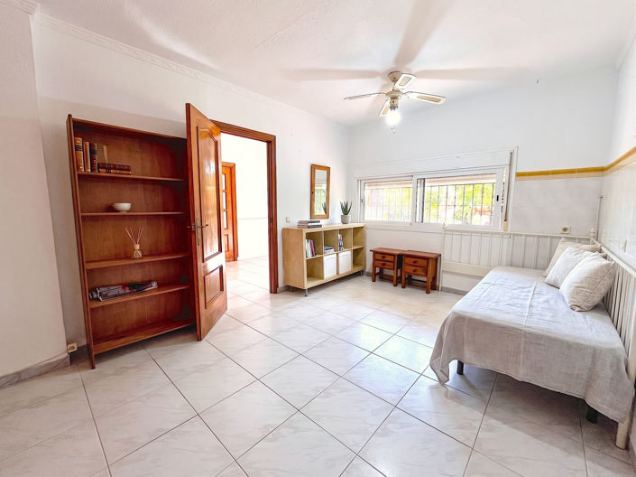 Image No.31-4 Bed Villa for sale