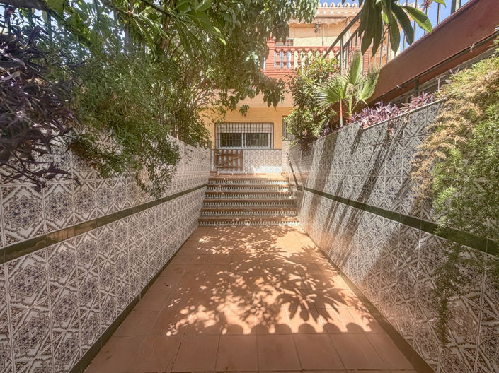 Image No.38-4 Bed Villa for sale