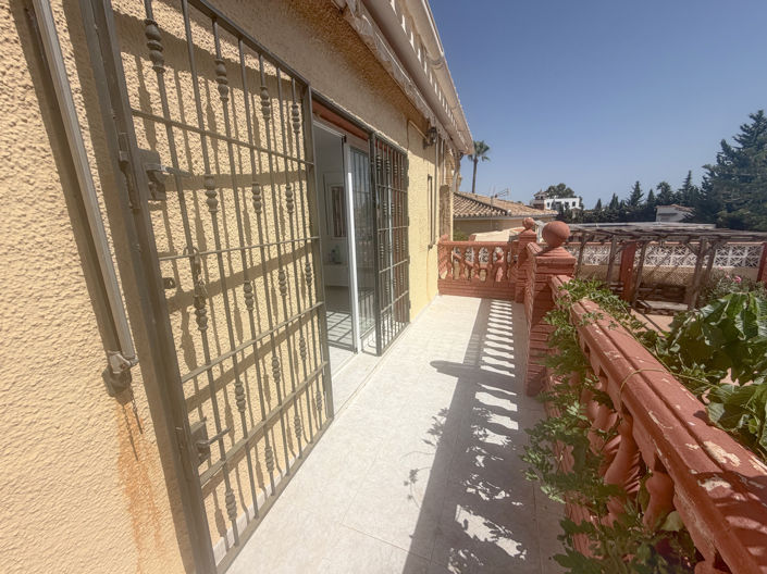 Image No.8-4 Bed Villa for sale
