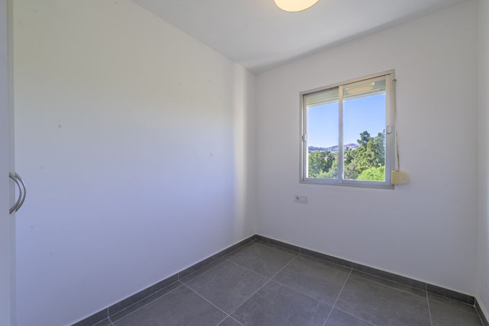Image No.16-3 Bed Apartment for sale