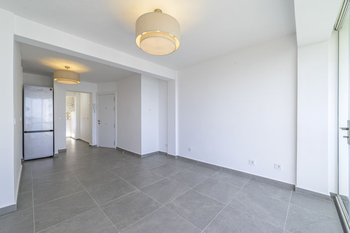 Image No.8-3 Bed Apartment for sale