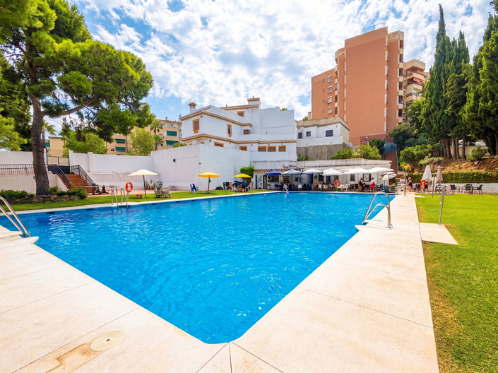 Image No.20-3 Bed Apartment for sale