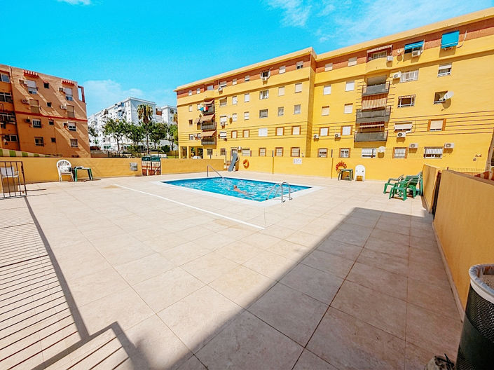Image No.17-2 Bed Apartment for sale